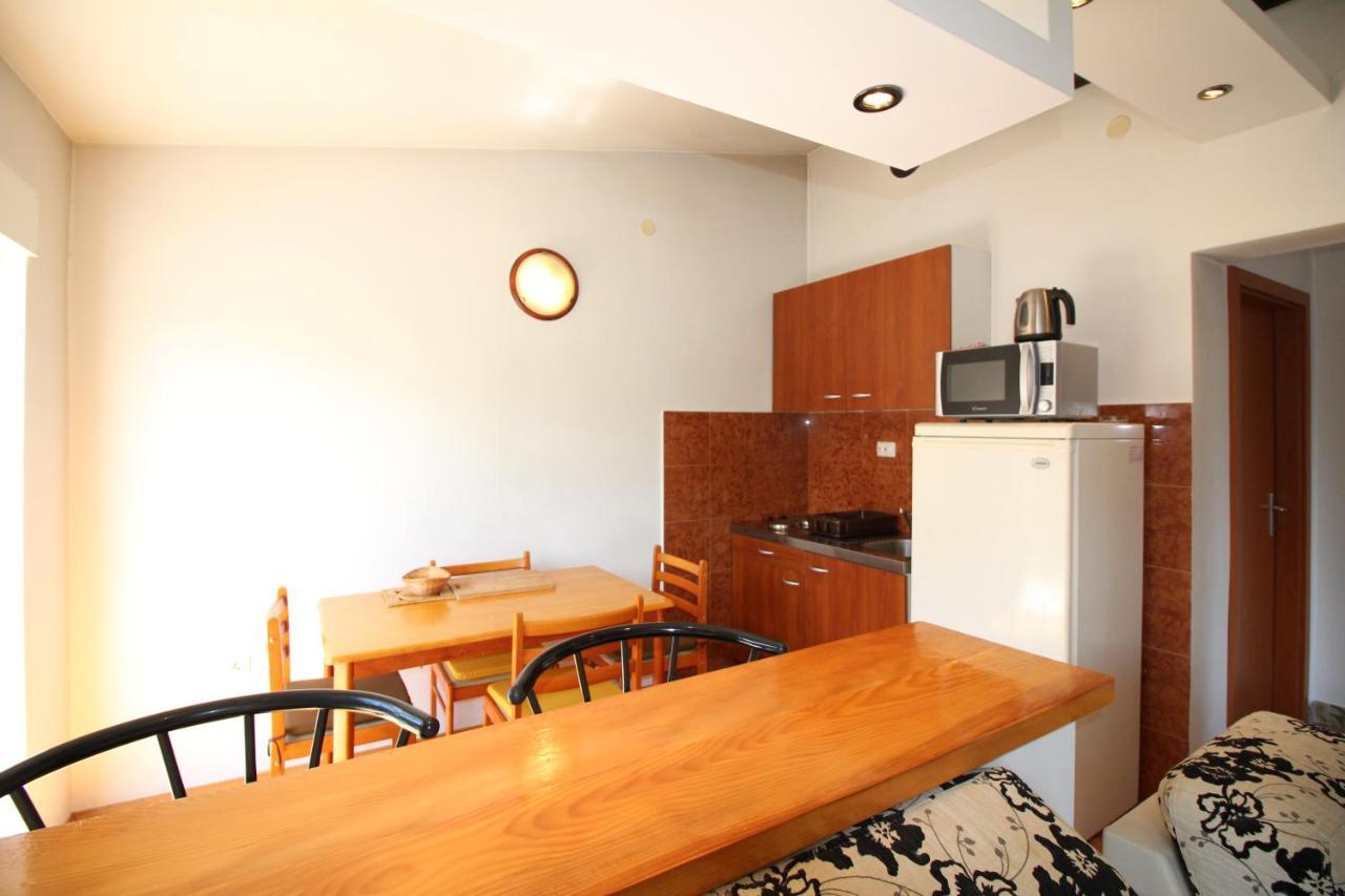 Apartment City Centre Free Parking 1&2 Floor Макарска Екстериор снимка
