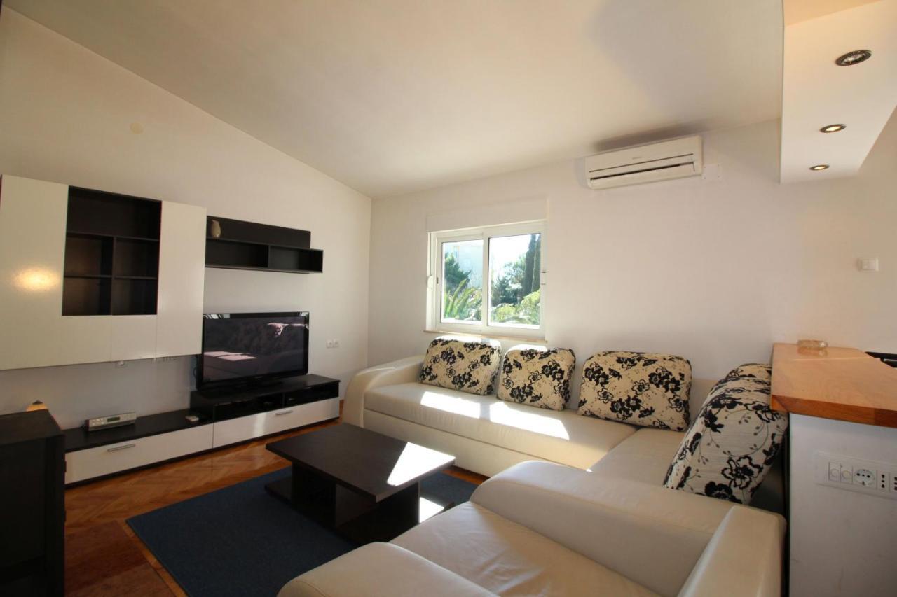 Apartment City Centre Free Parking 1&2 Floor Макарска Екстериор снимка