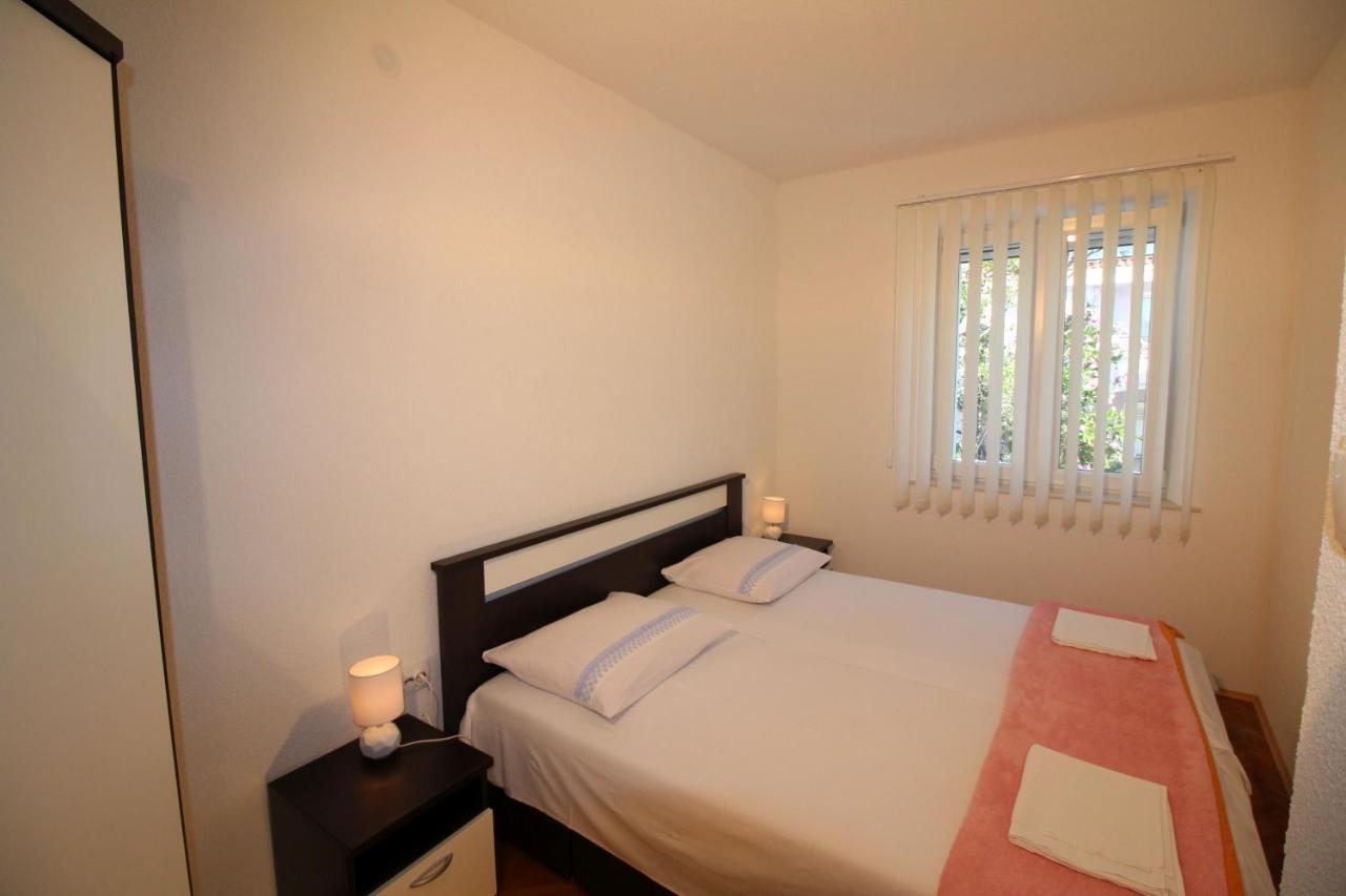 Apartment City Centre Free Parking 1&2 Floor Макарска Екстериор снимка